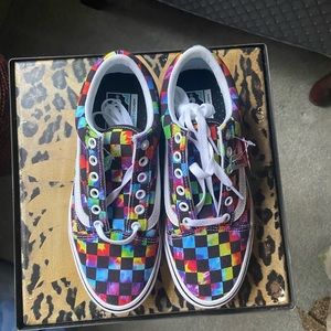 Rainbow Checkered Comfycush VANS